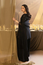 party wear black ethnic outfit
